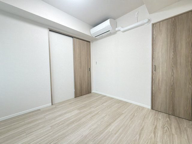 【新設】全洋室クローゼット設置！収納が豊富です♪