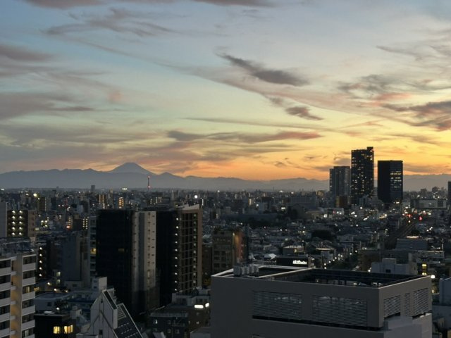 バルコニーからは富士山を望めます(天候による)