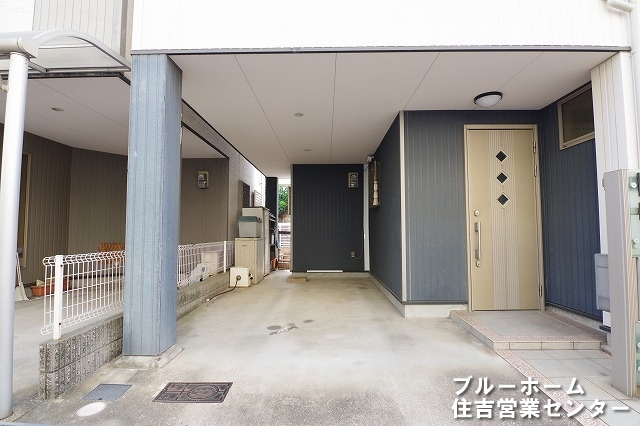 ワンボックスも問題なく駐車できます