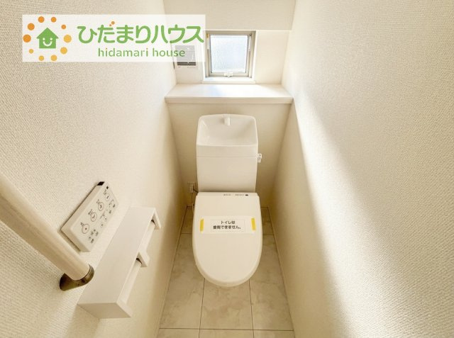 トイレは1F、2F共に完備！取り合いになることがありませんね(^^)/