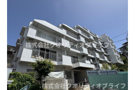 ダイアパレス東寺尾の外観