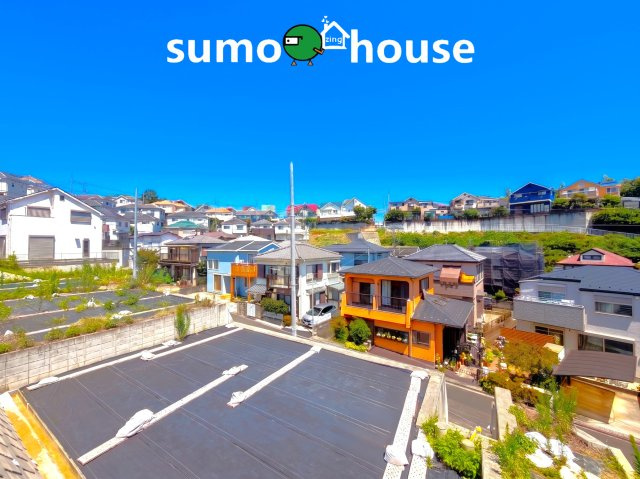 前面道路含む現地写真です