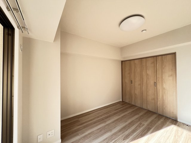 採光良好で心地よいプライベート空間6帖