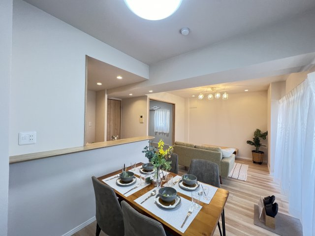 会話が弾む対面キッチンのあるLDK14.7帖