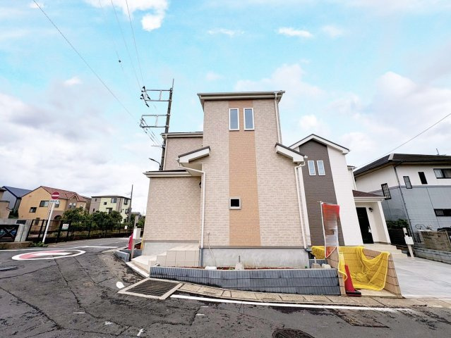 B号棟　全居室に収納がある4LDK・WIC！キッチン・洗面・浴室がワンフロアにまとまり、家事がスムーズ！南向きバルコニー！駐車スペース2台可(車種による)