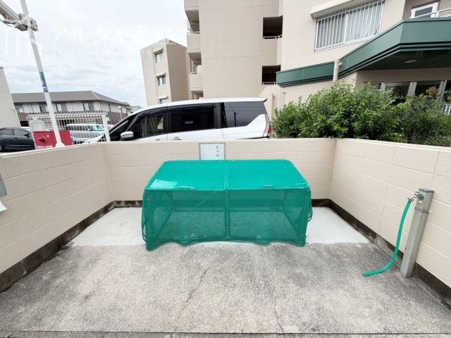 ゴミステーション