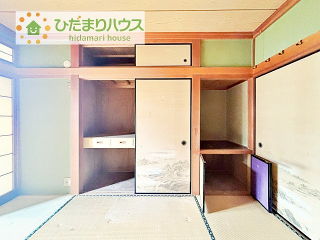 和室にも大容量の収納完備！　お布団やお子様のおもちゃなどがスッキリ収納できますね(^^♪