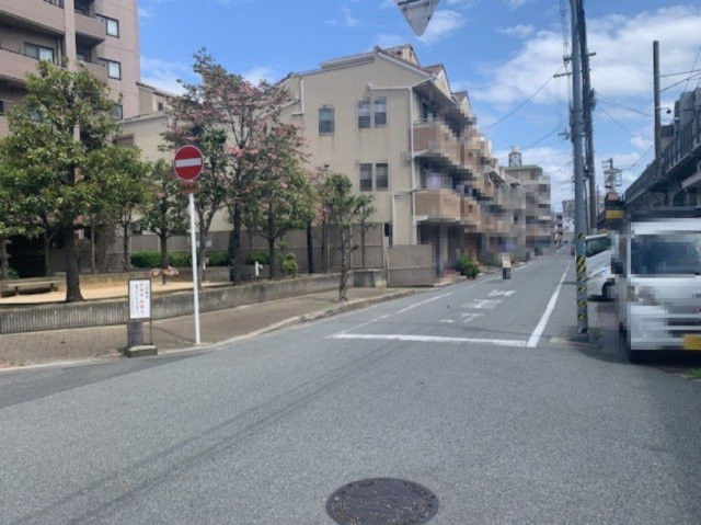 幼稚園や小中学校、公園も徒歩10分圏内！住環境が整った子育て世帯にも嬉しい便利なエリアです。