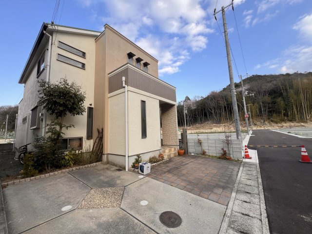 外観：328000611945