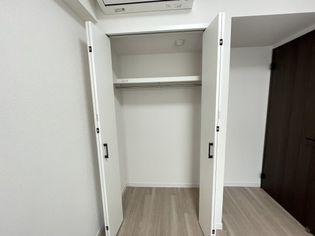 各居室に収納がついており、家族で使い分けしやすくなっています。　