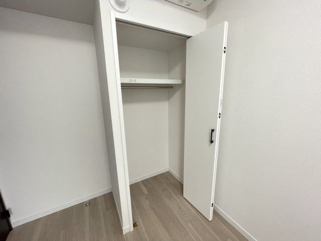 各居室に収納がついており、家族で使い分けしやすくなっています。　