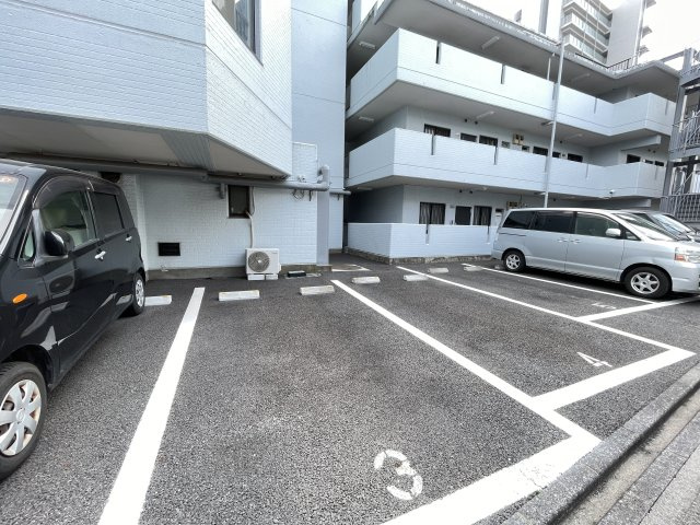 空きの確認を行いますので、お気軽にお問い合わせください。　