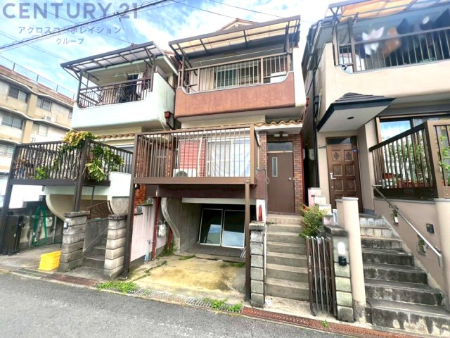 木造2階建て