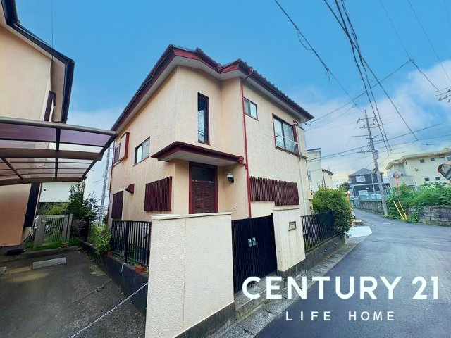 前面道路含む現地写真です