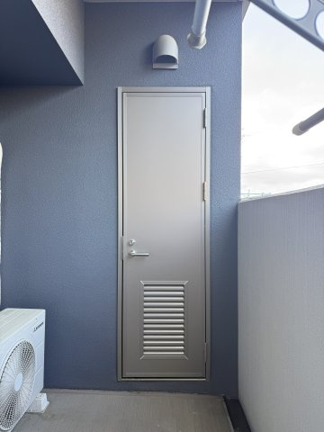 テラスにはトランクルームが備わっており、プランター菜園や植物を育てる際の道具などを収納するのにピッタリです！