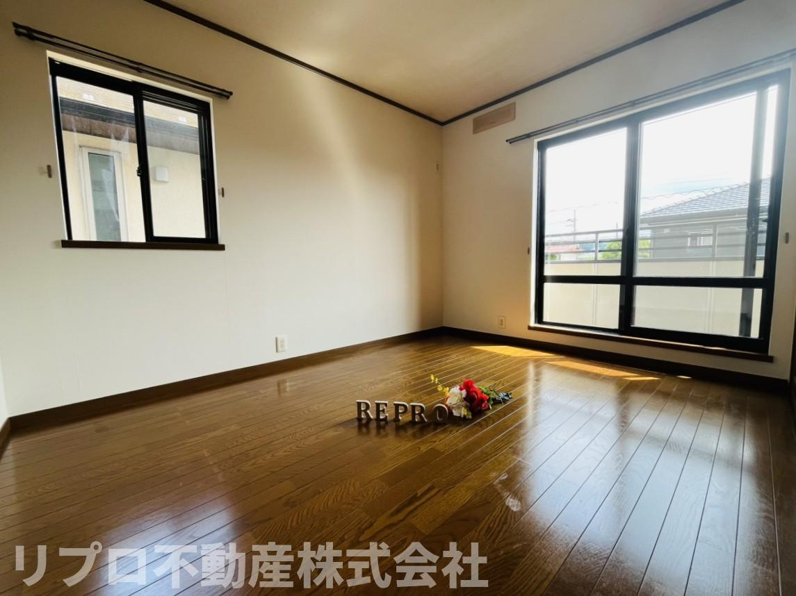 2階洋室8．0帖