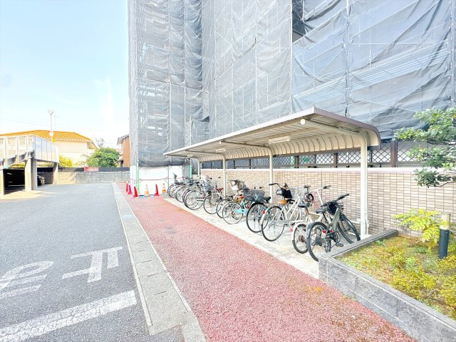 駐輪場になります♪