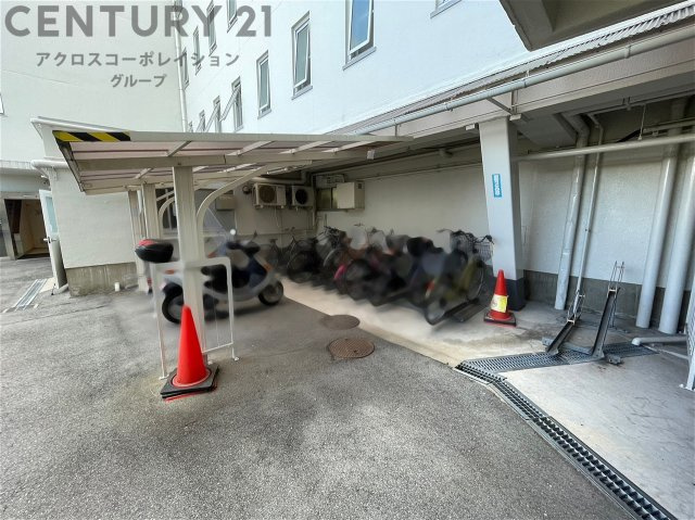 バイク置場