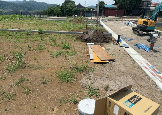 土地探しをしていると都市計画区域という言葉を目にすると思います。法律によって、都道府県知事や国土交通大臣が指定するエリアのことを指しており、都市計画区域は市街化区域と市街化調整区域に分けられています。