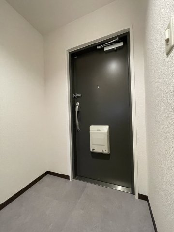 ただいまと叫びたくなるような玄関は毎日の行き帰りで使う空間。