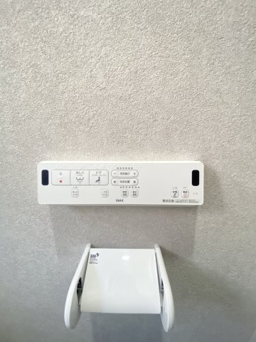 壁付けコントローラー（トイレ1.2階）