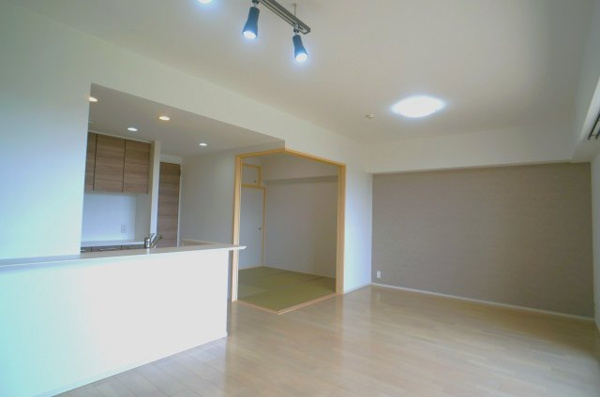 【ガーデンゲート千葉ニュータウン中央の居間】