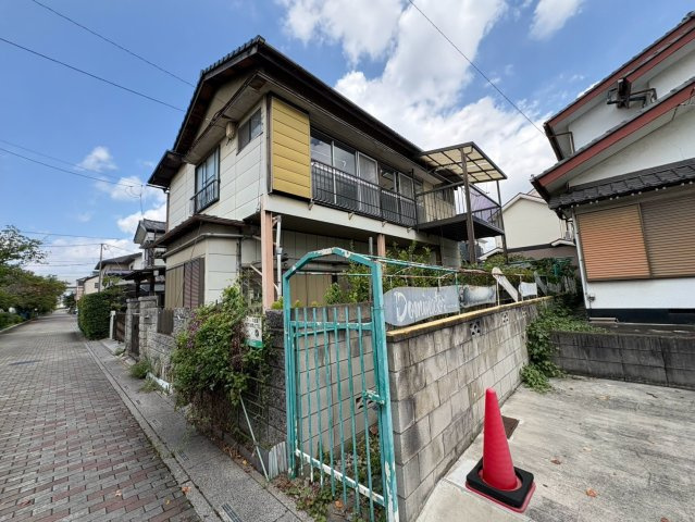 整形地・敷地約31坪・更地渡し！ご家族のライフスタイルに合わせた自由設計が可能です！当社無料の間取り作成も承ります！建物イメージや資金計画などお気軽にご相談ください。