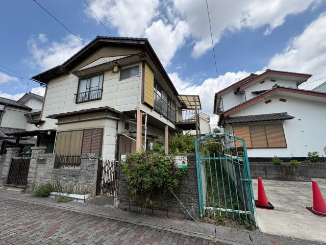 整形地・敷地約31坪・更地渡し！ご家族のライフスタイルに合わせた自由設計が可能です！当社無料の間取り作成も承ります！建物イメージや資金計画などお気軽にご相談ください。