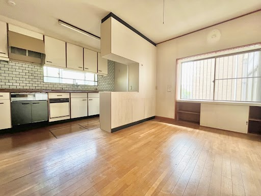 使い勝手の良いダイニングキッチンで、食事と調理をスムーズに。