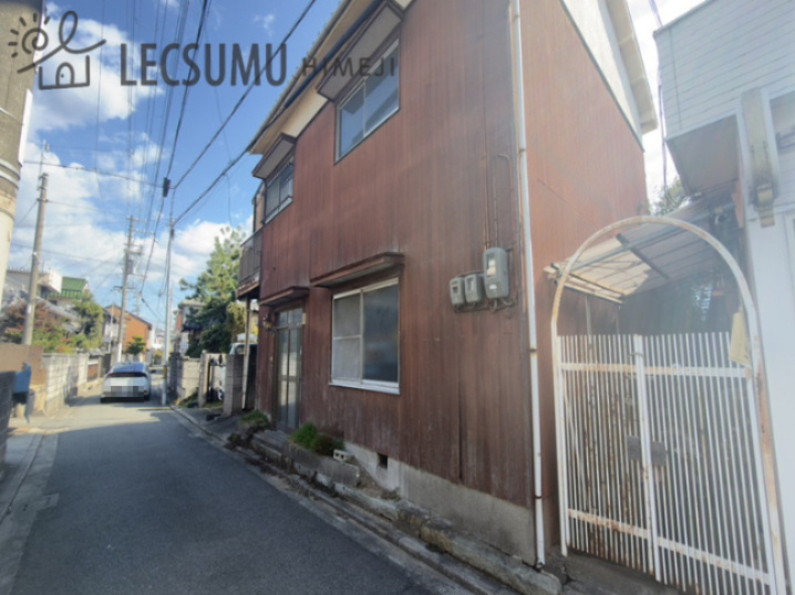 外観：328000607170