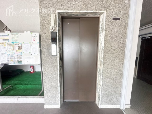 エレベーター完備