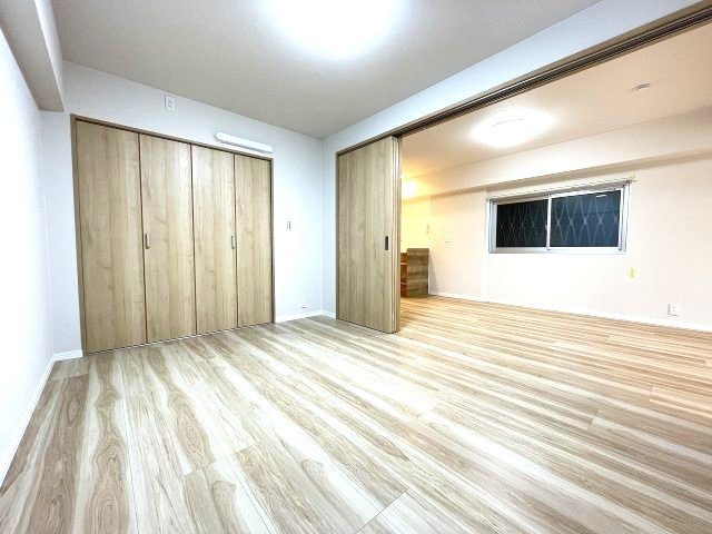 シンプルな洋室は、幅広い用途でお使いいただけます。　