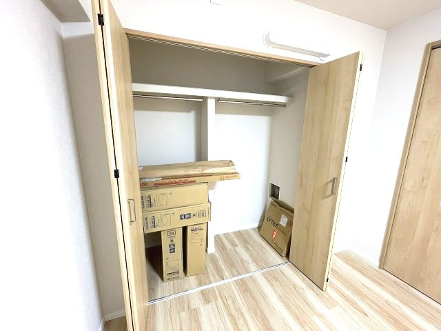 各居室に収納がついており、家族で使い分けしやすくなっています。　
