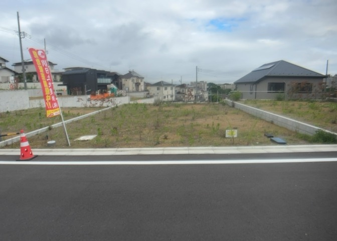 物件の詳細については、現地を見てわかること以外に、役所や法務局などで調べないとわからないことがあります。そのため、現地に行く場合は、もしこの物件を買ったらどのような生活ができるかをイメージしましょう。