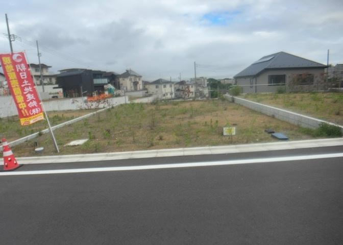 家を建てる前提で土地を探している場合、地盤の丈夫さは譲れない条件の一つです。地盤が脆弱だと追加工事が必要となります。また、過去に地盤沈下や液状化現象を起こした土地は、できるだけ避けた方がいいでしょう。