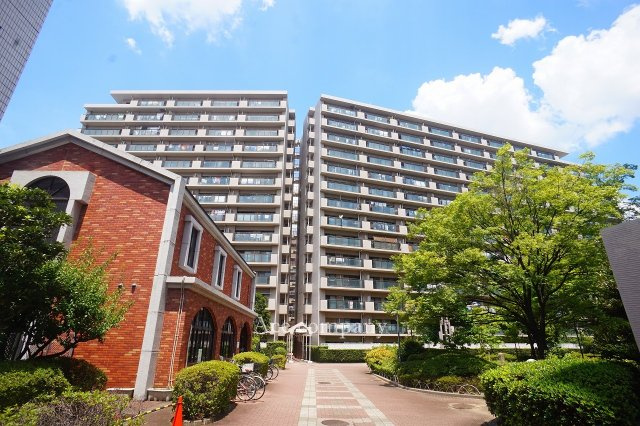 外観：327002196312