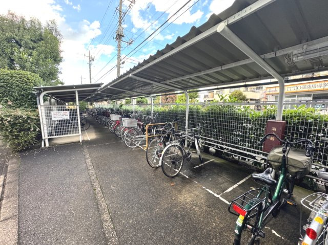 越谷ファミリータウンA棟