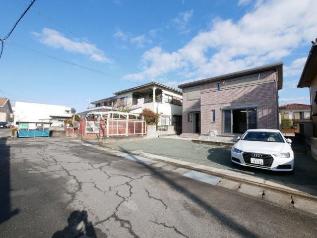空家の為随時ご見学可能です。お気軽にお問合せください。