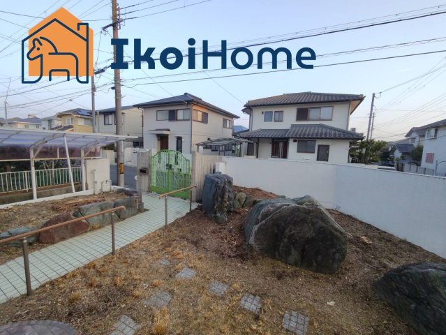 ●年中無休：当日予約可●広々としたお庭も完備！南側で陽当たりも良好です♪