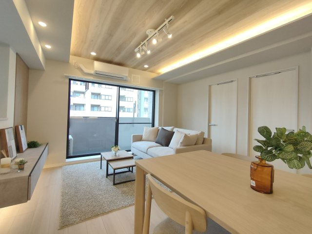 【LDK　約14.0帖】