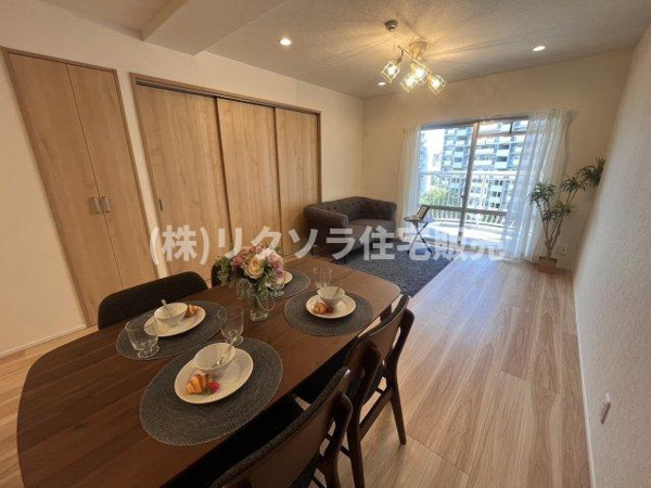 メイプルパークスクエア西弐番街のダイニング