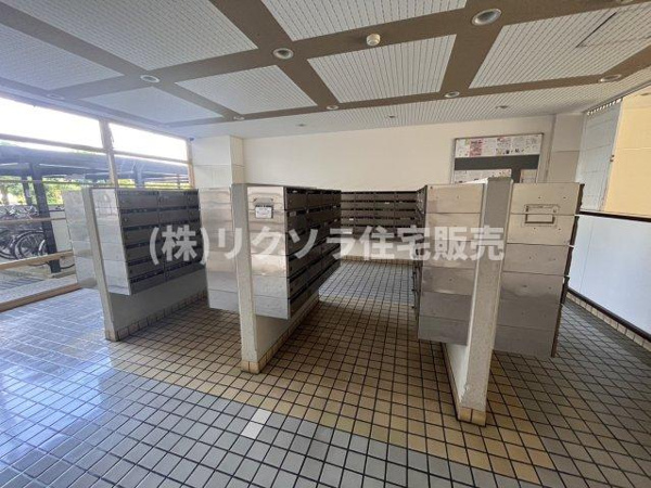 メイプルパークスクエア西弐番街の郵便受け