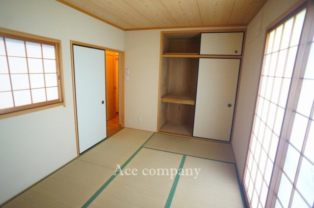 【1階：和室6帖】押入れ完備です♪