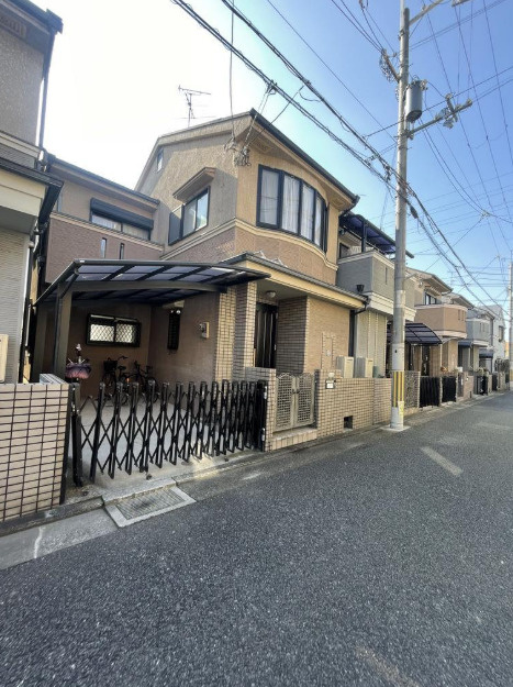 外観：327002076893