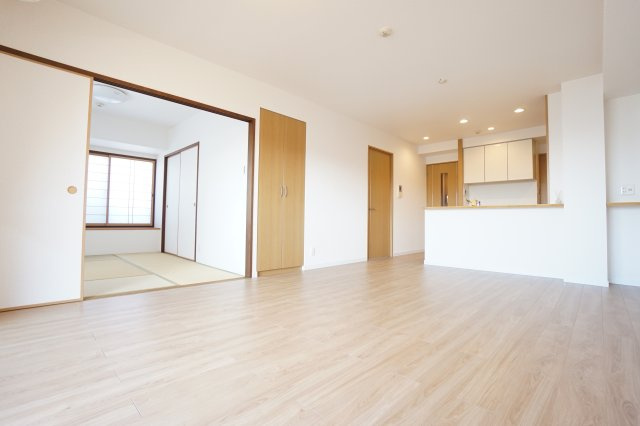 間取り：323000494780