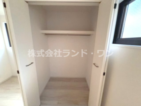洋室5.5帖　クローゼット