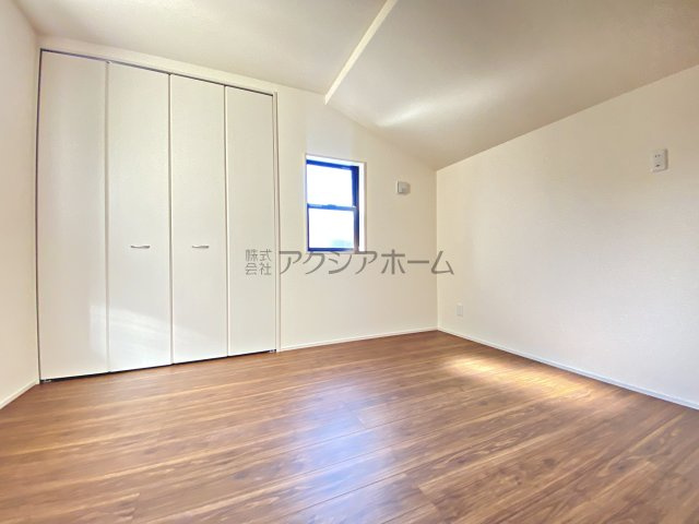 2F洋室5.3帖