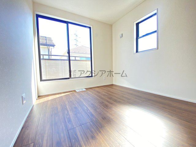 2F洋室5.3帖
