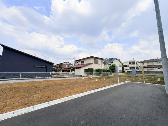 教育施設や商業施設が身近に揃い暮らしに便利なロケーション。