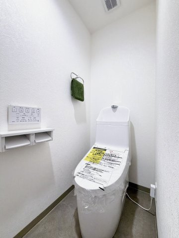ウォシュレット機能付き♪
